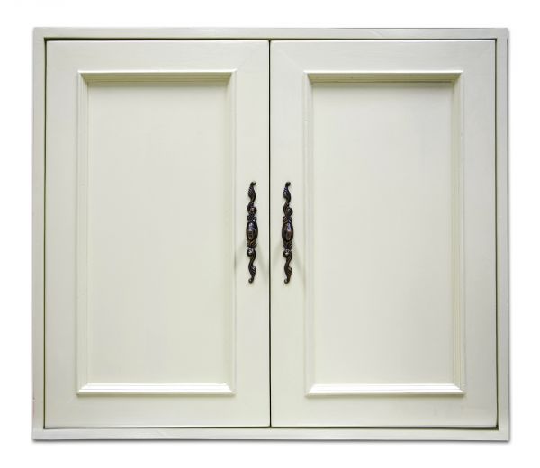 Cupboard Hardware Replacement in Corsicana
